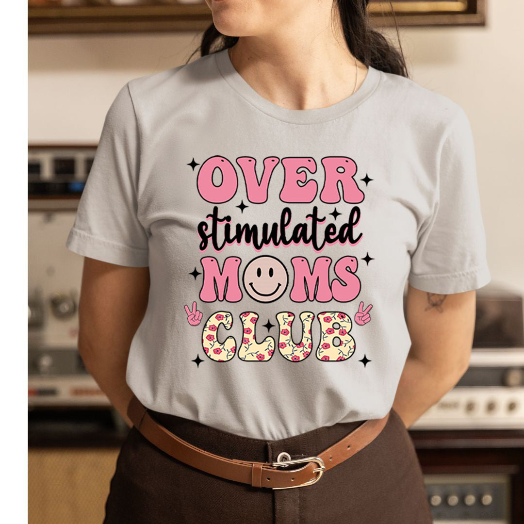 Over Moms Club (colorful) - Unisex T-Shirt