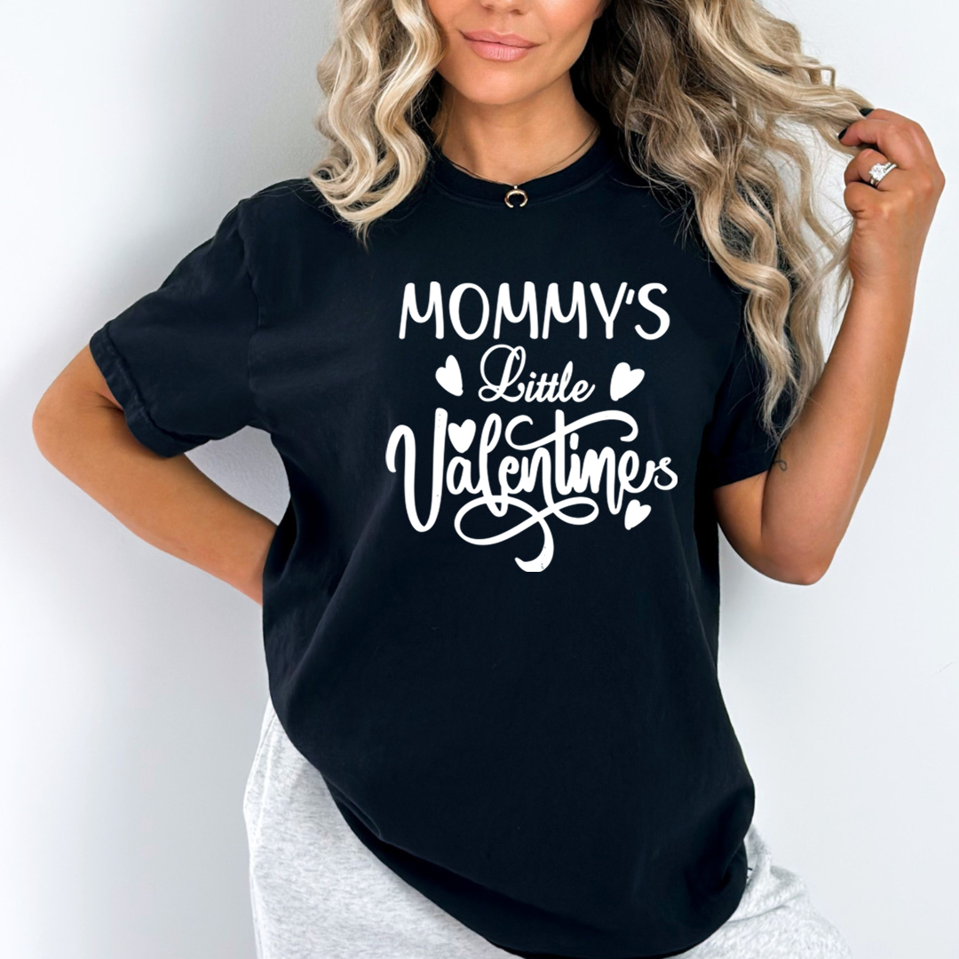 Mom's Little Valentine - Unisex T-Shirt