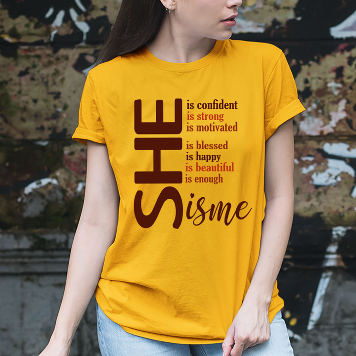 She is strong, beautiful is me - Unisex T-Shirt