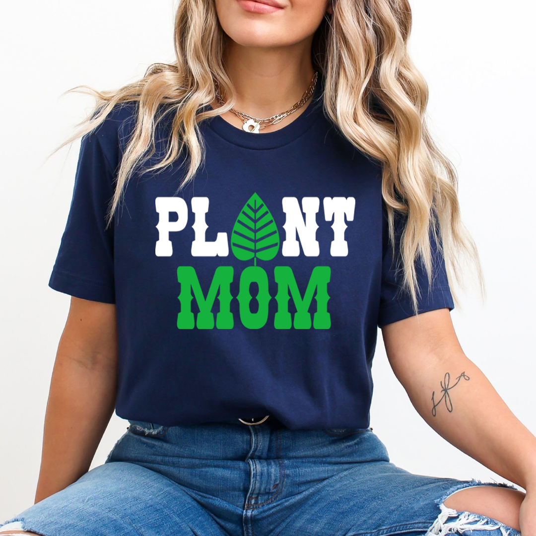 PLANT MOM - Unisex T-Shirt