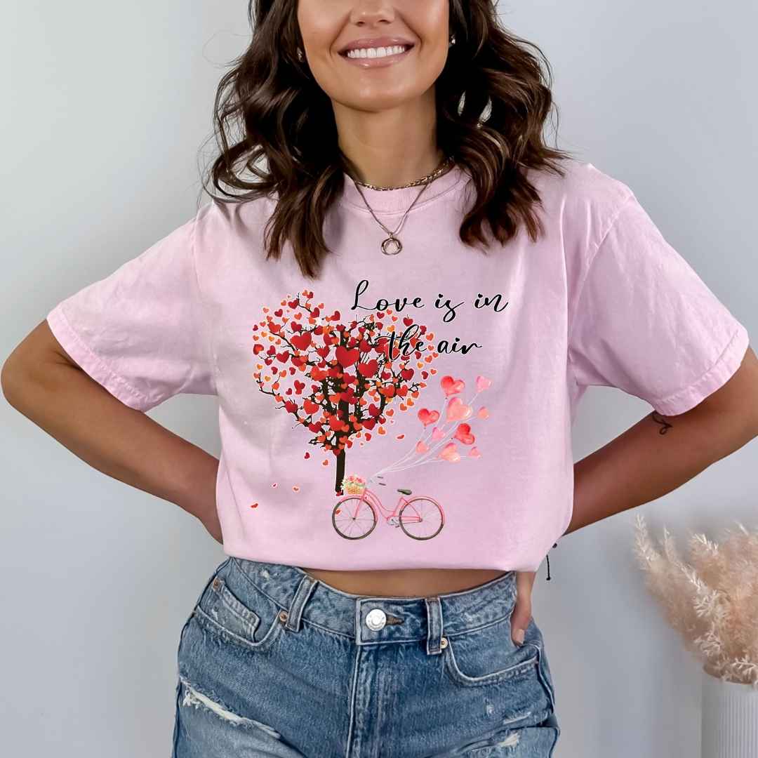 Love Is In The Air - Bella canvas