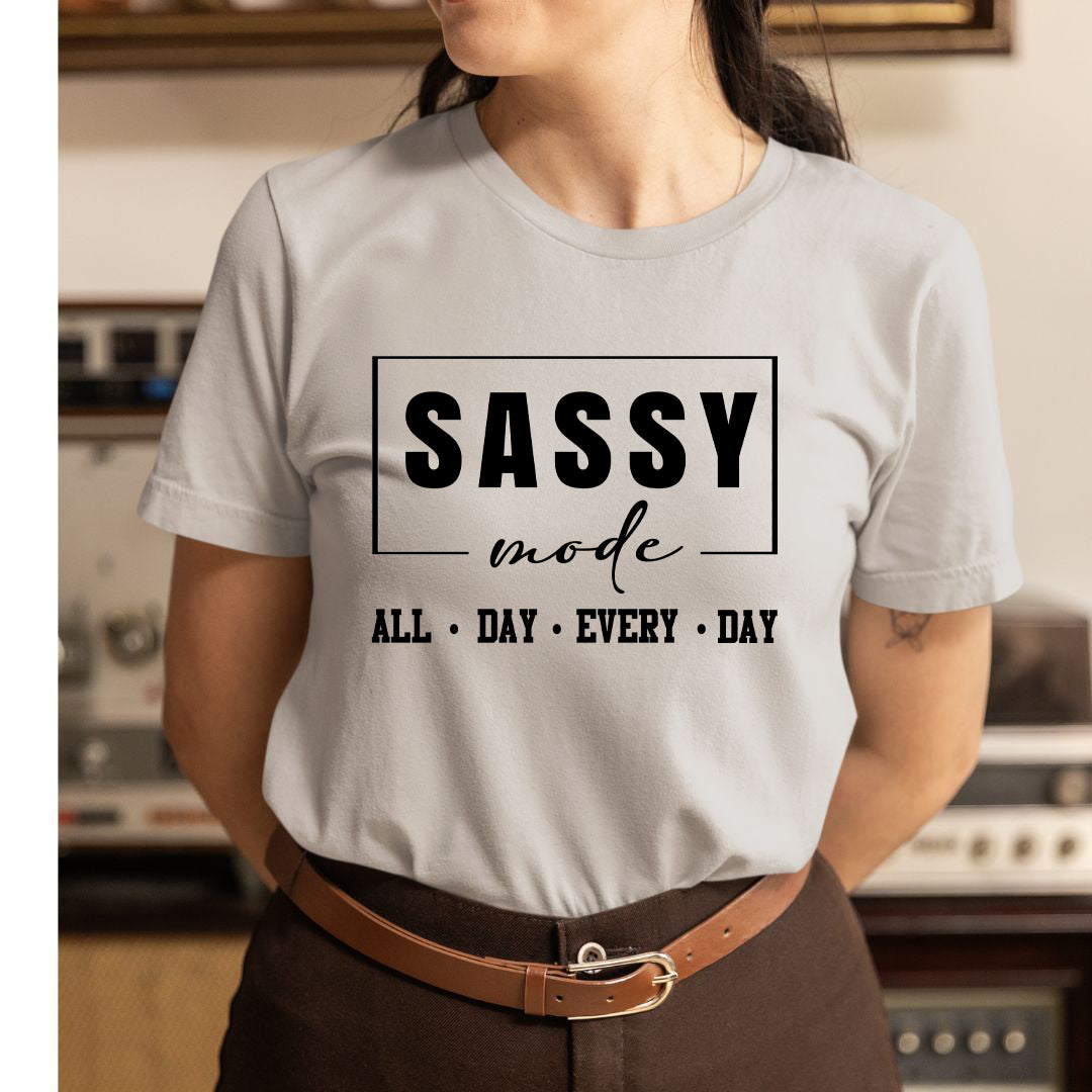 Saasy Mode - Unisex T-Shirt