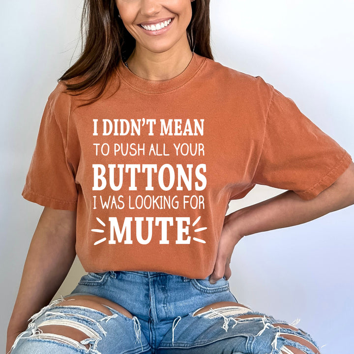 I Was Looking For Mute  - Bella canvas