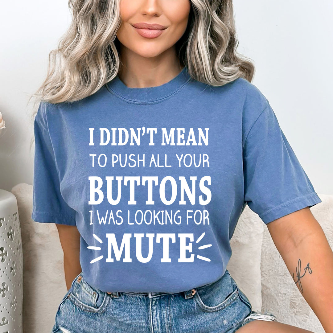 I Was Looking For Mute  - Bella canvas